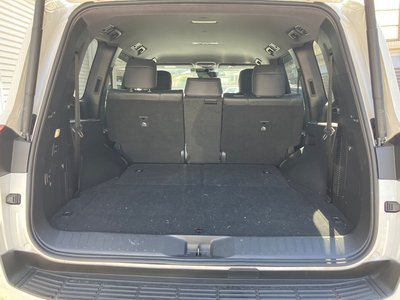 TOYOTA LAND CRUISER 300 - 6