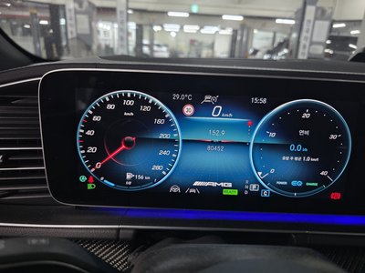 صورة 6 لـ 2023 Mercedes-BENZ GLE
