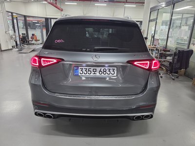 صورة 4 لـ 2023 Mercedes-BENZ GLE