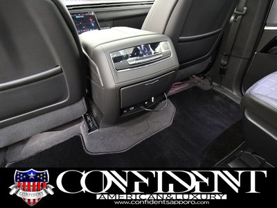 صورة مصغرة 54 لـ 2025 Cadillac ESCALADE