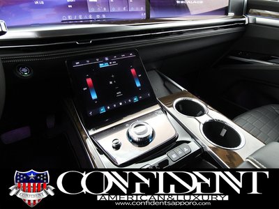 صورة مصغرة 30 لـ 2025 Cadillac ESCALADE