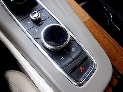 صورة مصغرة 30 لـ 2021 Cadillac ESCALADE