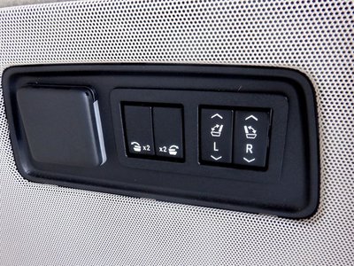 صورة مصغرة 20 لـ 2021 Cadillac ESCALADE