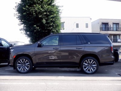2021 Cadillac ESCALADE — фото 2