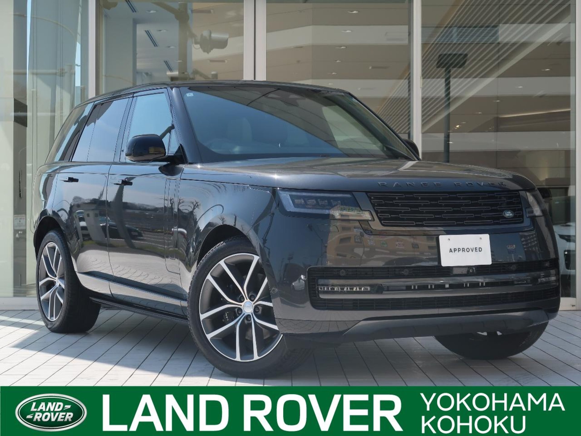 LAND ROVER RANGE ROVER - View 1