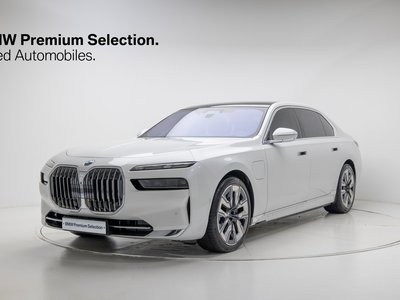 BMW 7 SERIES