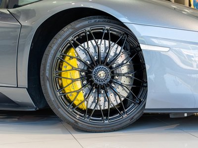 صورة مصغرة 15 لـ 2016 Lamborghini AVENTADOR