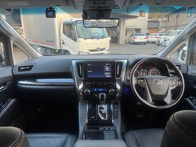 TOYOTA ALPHARD - 5