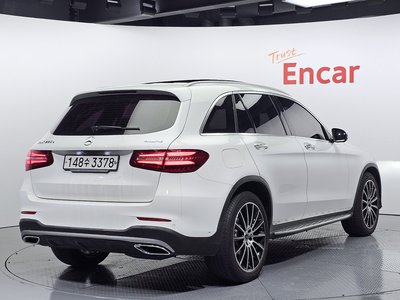 MERCEDES-BENZ GLC - 4