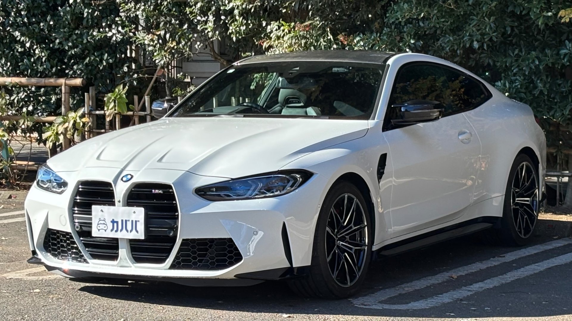 BMW M4 COUPE - View 1