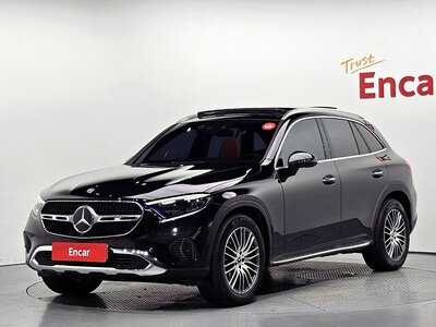 MERCEDES-BENZ GLC