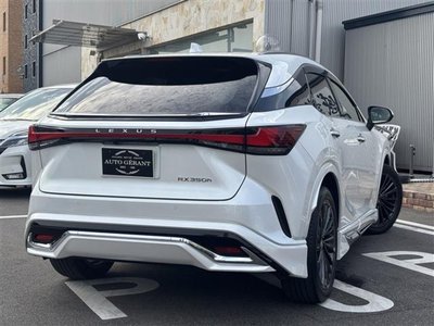 صورة 2 لـ 2024 Lexus RX