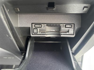 2024 Lexus RX thumbnail 33