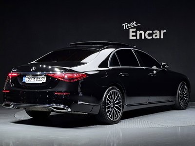 2025 MERCEDES-BENZ S-CLASS photo 3