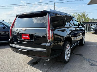 CADILLAC ESCALADE - 8