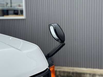 TOYOTA LAND CRUISER 70 - 10