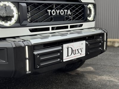 TOYOTA LAND CRUISER 70 - 8