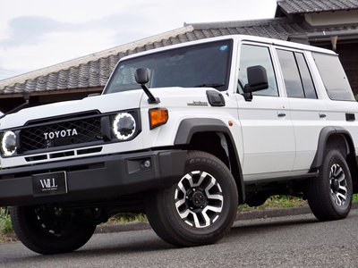2024 Toyota LAND CRUISER 70 — фото 2