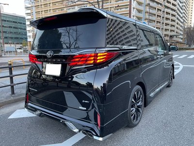 TOYOTA ALPHARD - 2