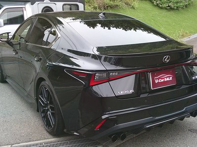 LEXUS IS - 4