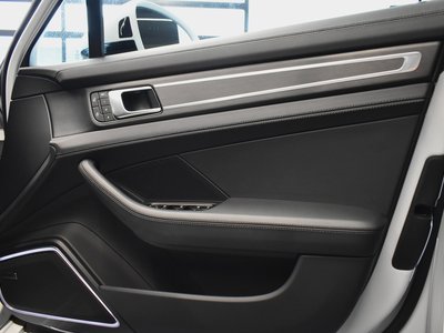 2023 Porsche PANAMERA — миниатюра 30