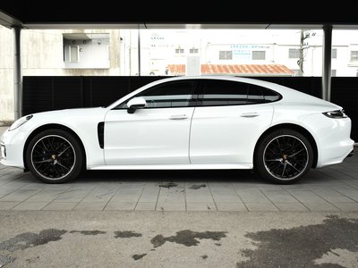 2023 Porsche PANAMERA — миниатюра 13
