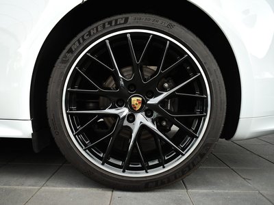 2023 Porsche PANAMERA — миниатюра 16