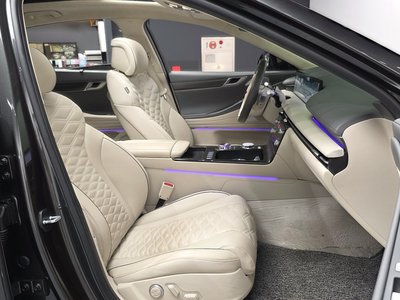 2024 Genesis G80 (RG3) thumbnail 17