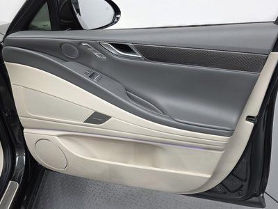 2024 Genesis G80 (RG3) thumbnail 14