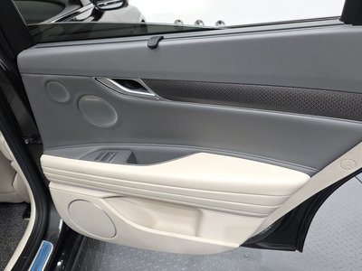 2024 Genesis G80 (RG3) thumbnail 15