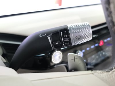 2024 Genesis G80 (RG3) thumbnail 31