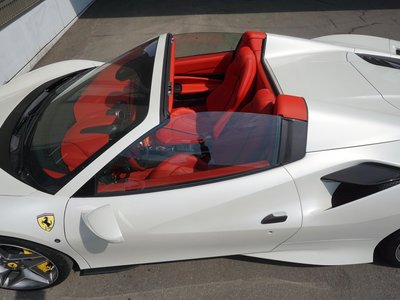 صورة 47 لـ 2020 Ferrari F8 SPIDER