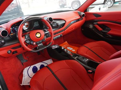 صورة 49 لـ 2020 Ferrari F8 SPIDER