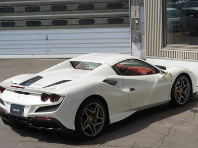 صورة 27 لـ 2020 Ferrari F8 SPIDER