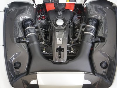 صورة 73 لـ 2020 Ferrari F8 SPIDER