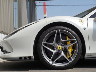 صورة 19 لـ 2020 Ferrari F8 SPIDER