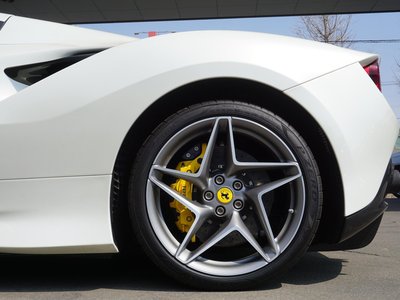 صورة 20 لـ 2020 Ferrari F8 SPIDER