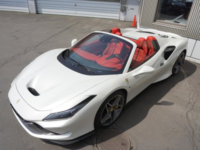 صورة 34 لـ 2020 Ferrari F8 SPIDER