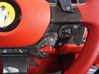 صورة 61 لـ 2020 Ferrari F8 SPIDER