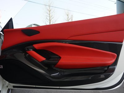 صورة 55 لـ 2020 Ferrari F8 SPIDER
