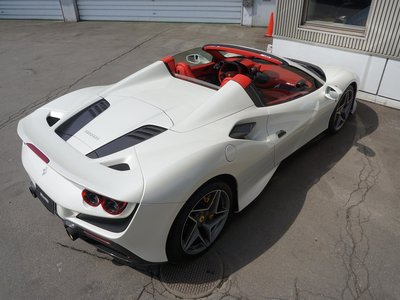 صورة 43 لـ 2020 Ferrari F8 SPIDER