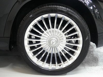 MERCEDES-BENZ GLS - 5