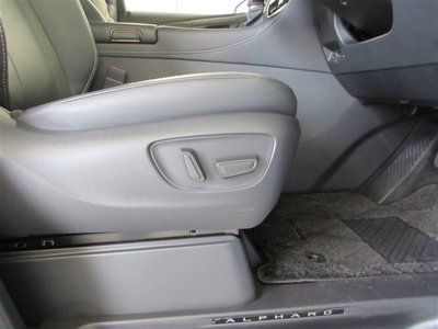 صورة مصغرة 32 لـ 2023 Toyota ALPHARD