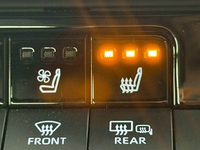 TOYOTA CROWN SPORT - 9