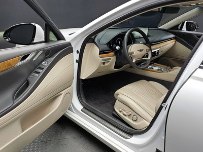 GENESIS G80 (RG3) - 10