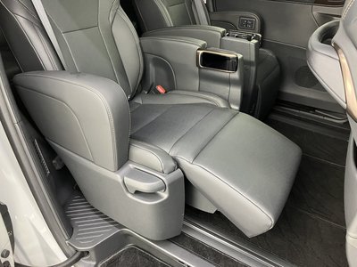 2025 Toyota ALPHARD 缩略图 57