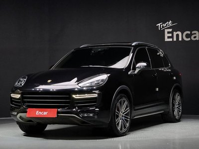 PORSCHE CAYENNE - 1