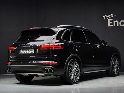 PORSCHE CAYENNE - 4