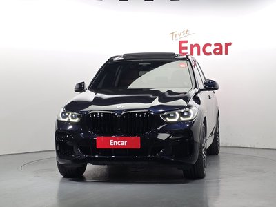 2023 BMW X5 photo 2