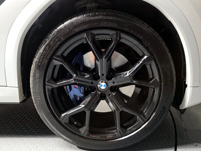 BMW X6 - 8